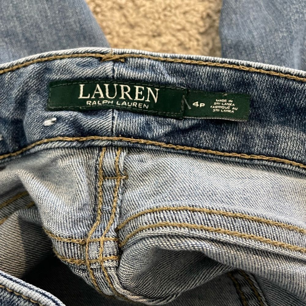 Lauren Ralph Lauren Light Wash Premier Straight Blue Jeans - Picture 5 of 6